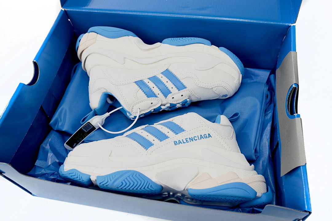  adidas  Balenciaga Triple S con rayas blancas y azules W2ZB3 9040