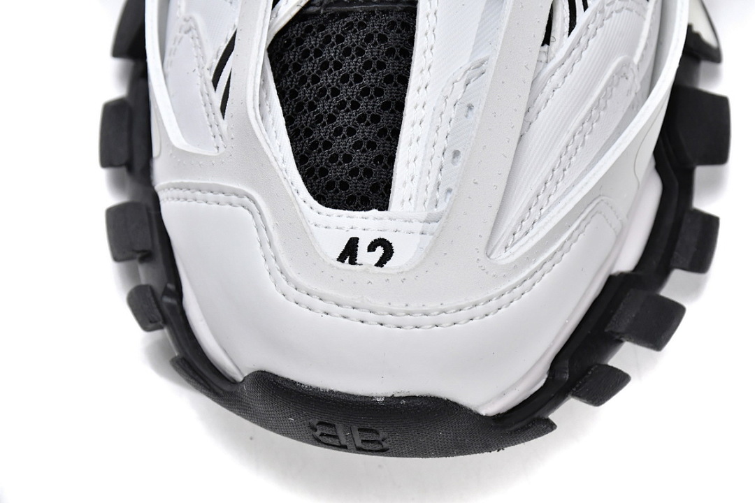 Balenciaga Track Branco Preto W3NM3 7261
