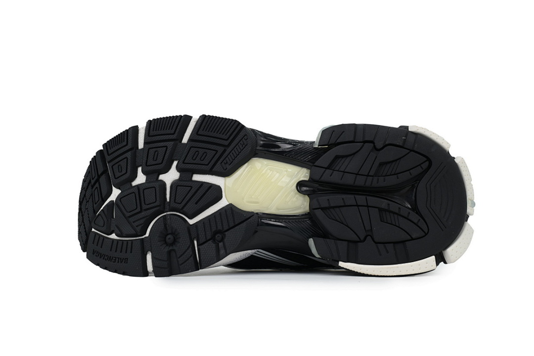 Balenciaga Runner White Black Grey W3RMU 9010