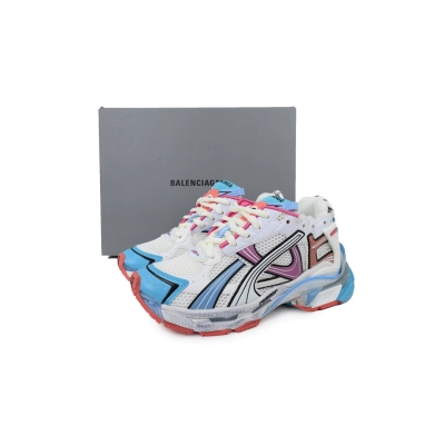 W3RMU 9458 Balenciaga Wmns Runner Sneaker 02