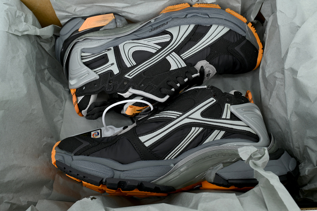 Balenciaga Runner Black Grey Orange W3RNY 1878