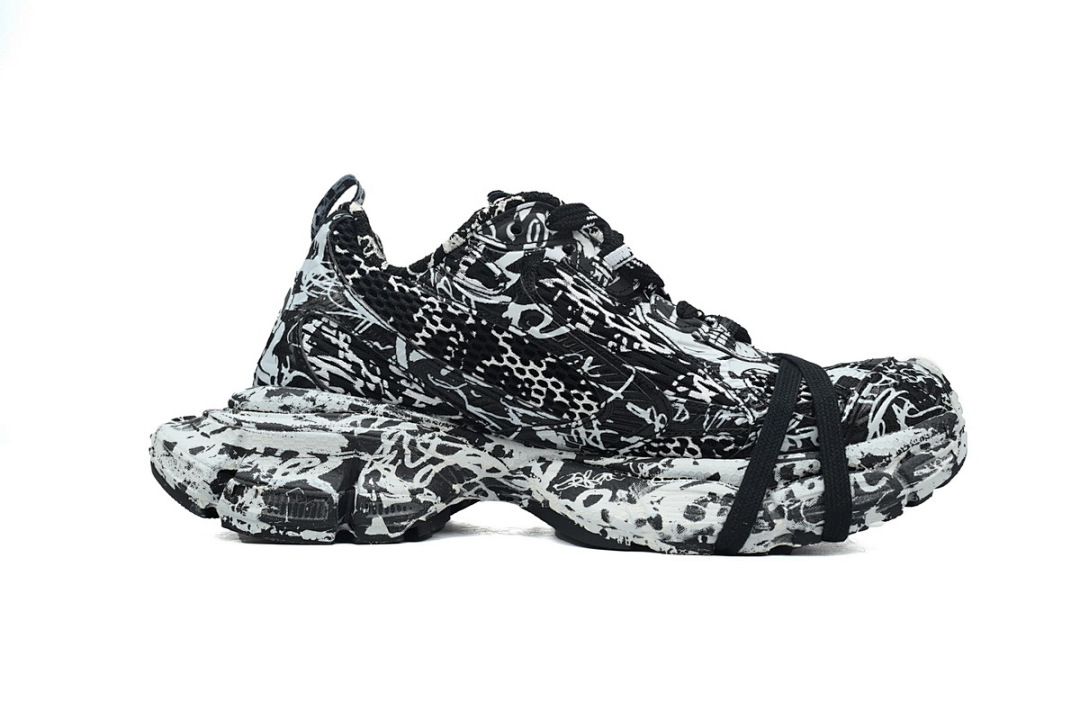 Balenciaga Luminous Black Graffiti W3XDC 0236
