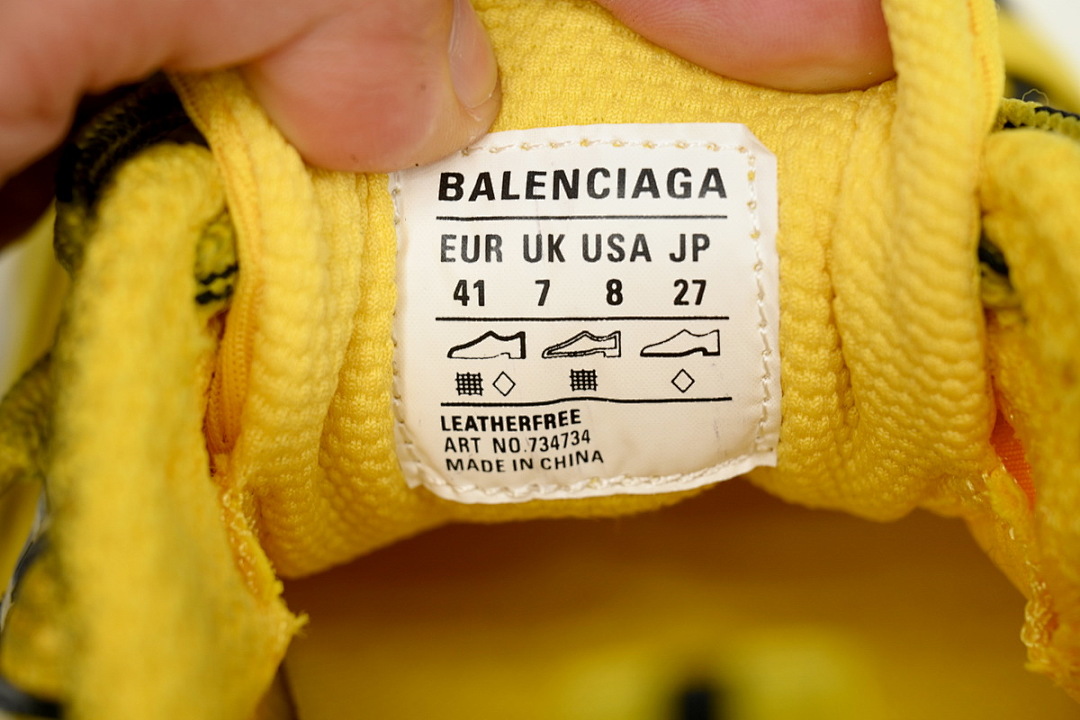 W3XL2 7010 Balenciaga Black Yellow