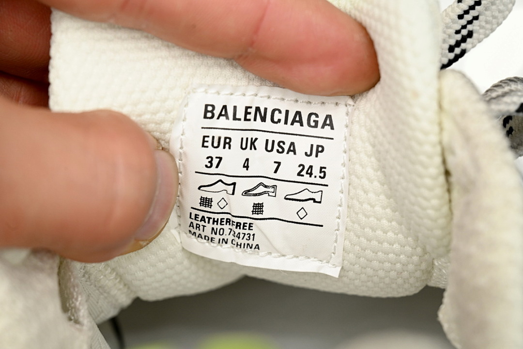 W3XL5 9645 Balenciaga White