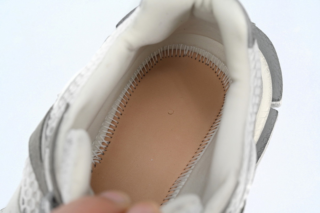W3XLH 1212 Balenciaga White Gray