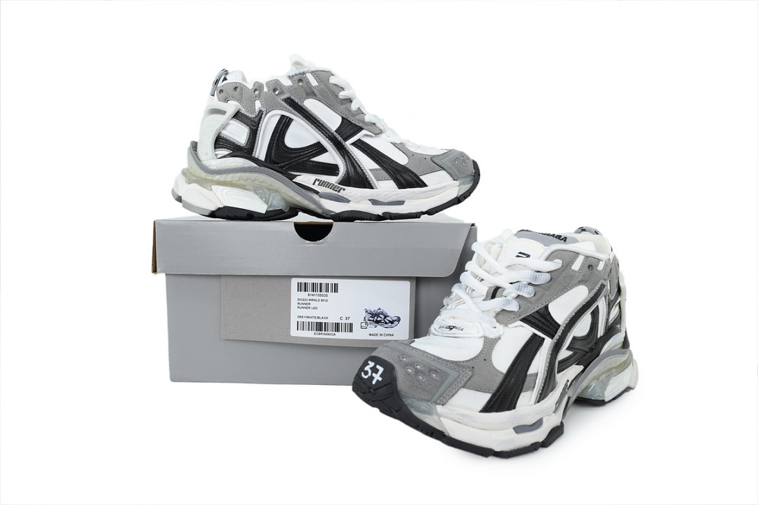 WRNLD 9012 Balenciaga Runner Grey And Red7