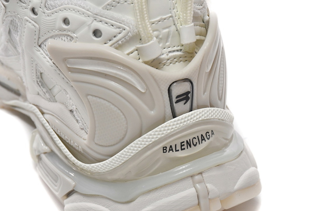 Balenciaga Runner Luminous Color