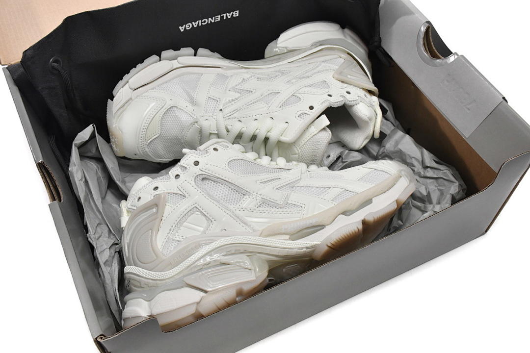 Balenciaga Runner Luminous Color