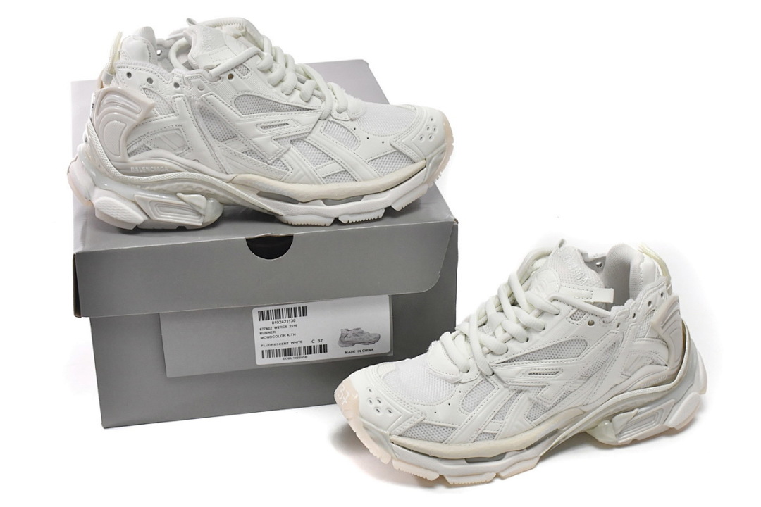 Balenciaga Runner Luminous Color