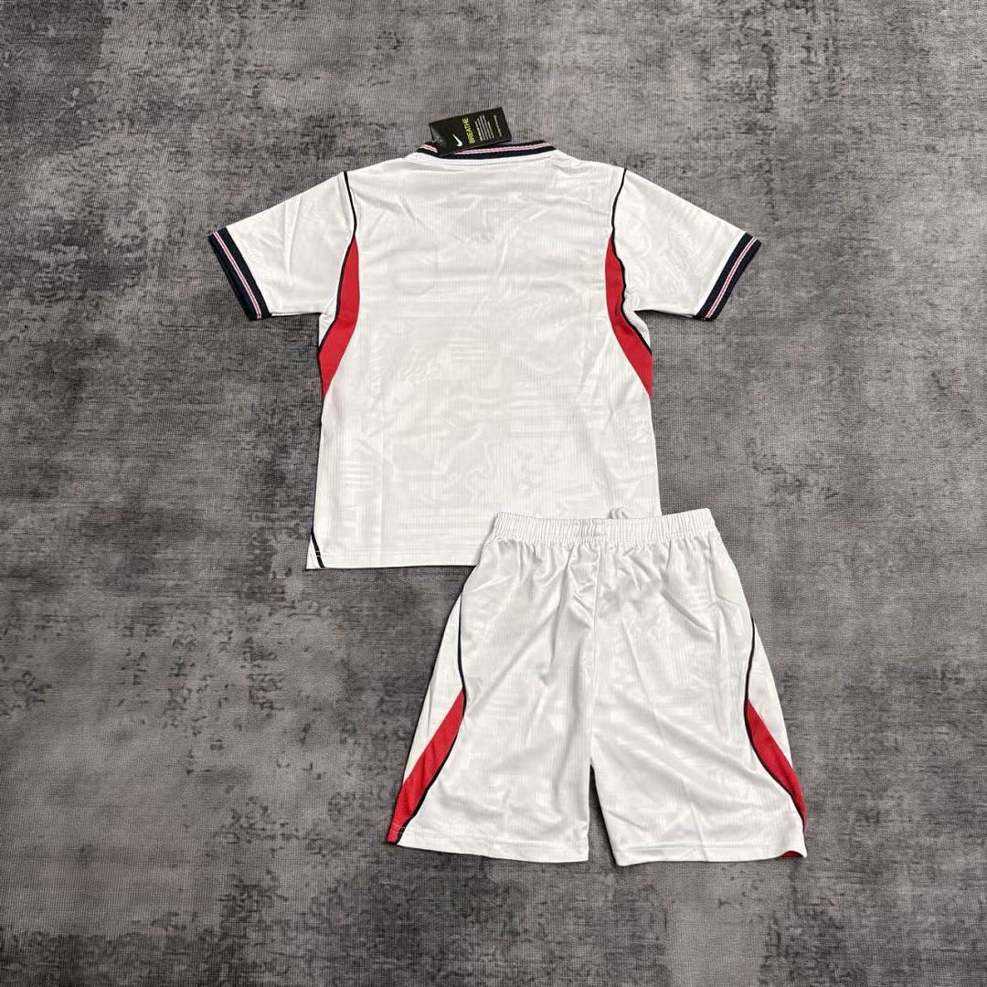 Kids 2026_27 England Home Sizes 16-28