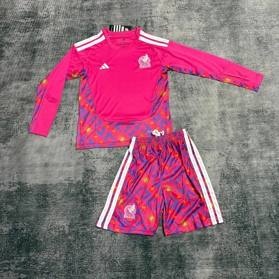 Kids long-sleeved 2026 Mexico goalkeeper jersey sizes 16-28 02