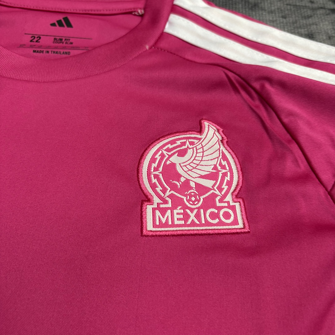 Kids long-sleeved 2026 Mexico goalkeeper jersey sizes 16-28