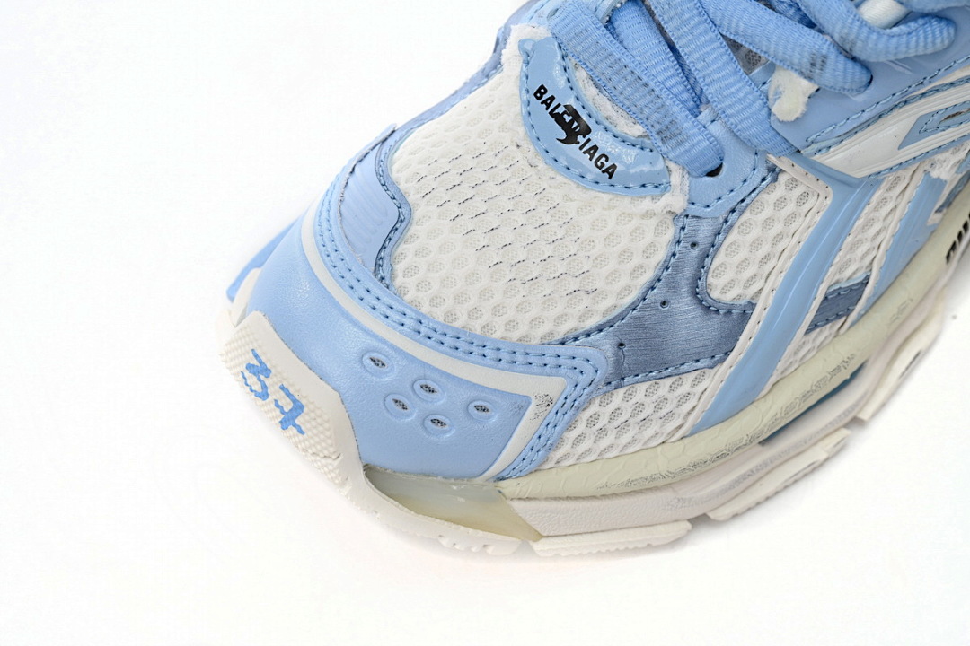 Balenciaga Runner White Light Blue W3RB2 9744
