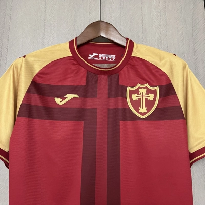 Camiseta roja de Portugal 2025/26 n.º 02