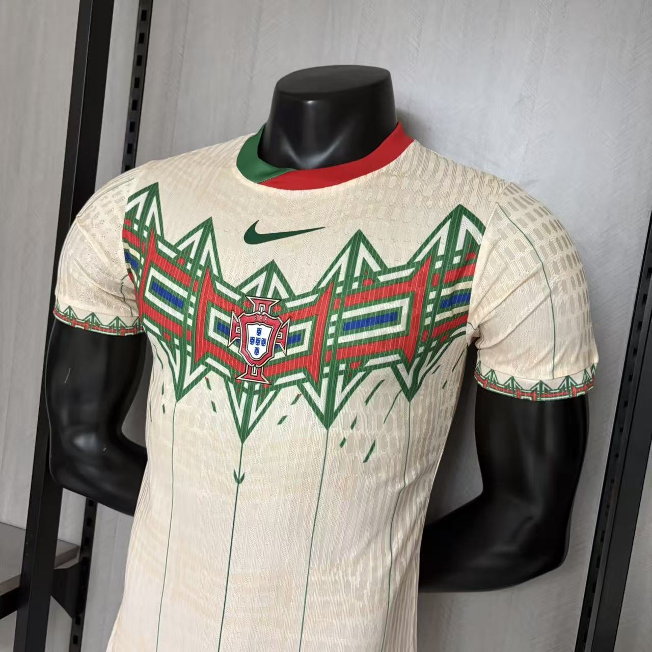 2026 Player Version Portugal Bege Jersey
