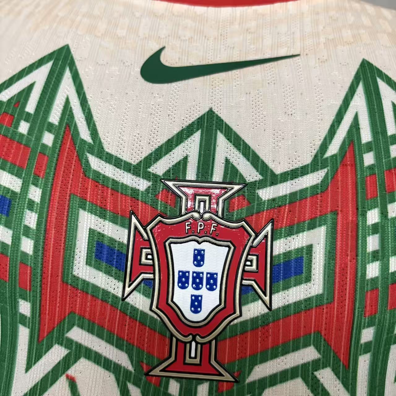2026 Player Version Portugal Bege Jersey