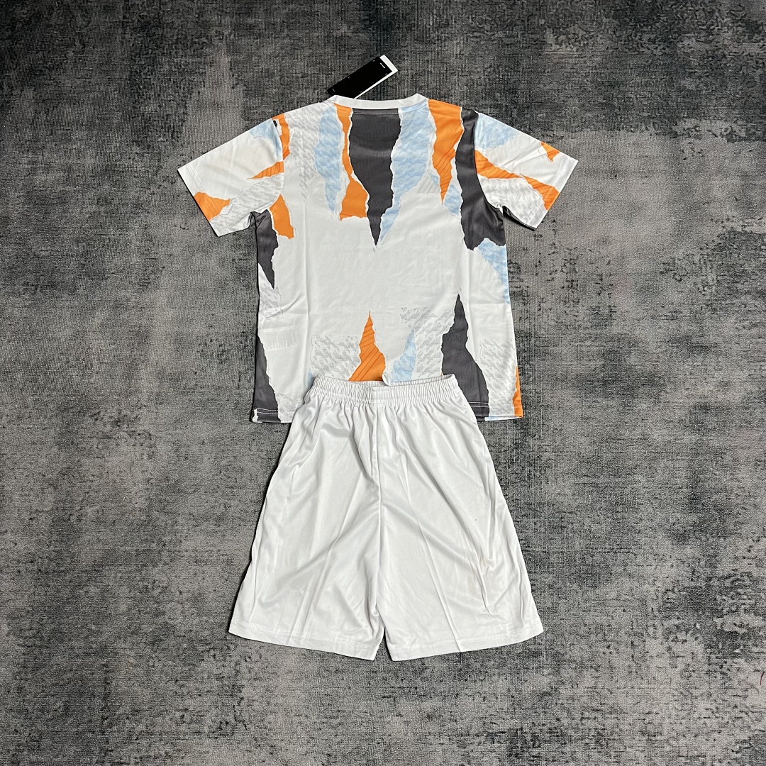 Children's clothing 2025_26 Real Madrid training uniform jersey size 16-28