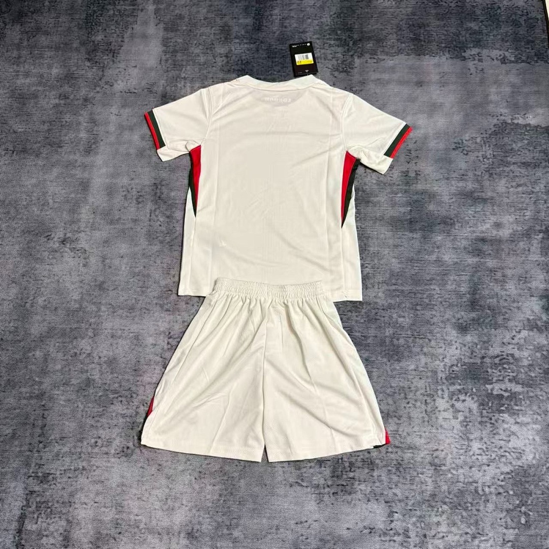 Kids 2025_26 Chelsea Away Kit 16-28