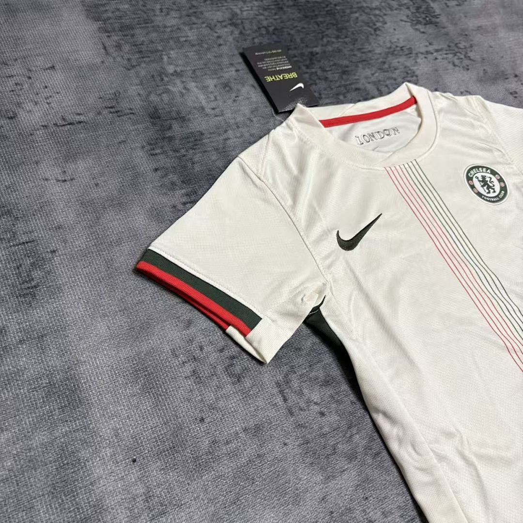 Kids 2025_26 Chelsea Away Kit 16-28