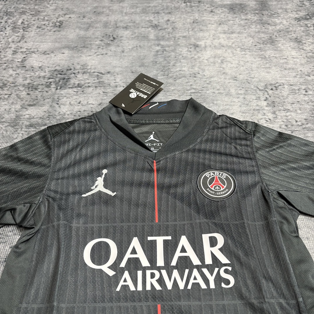 Kids 2025_26 PSG IIII Jersey, sizes 16-28