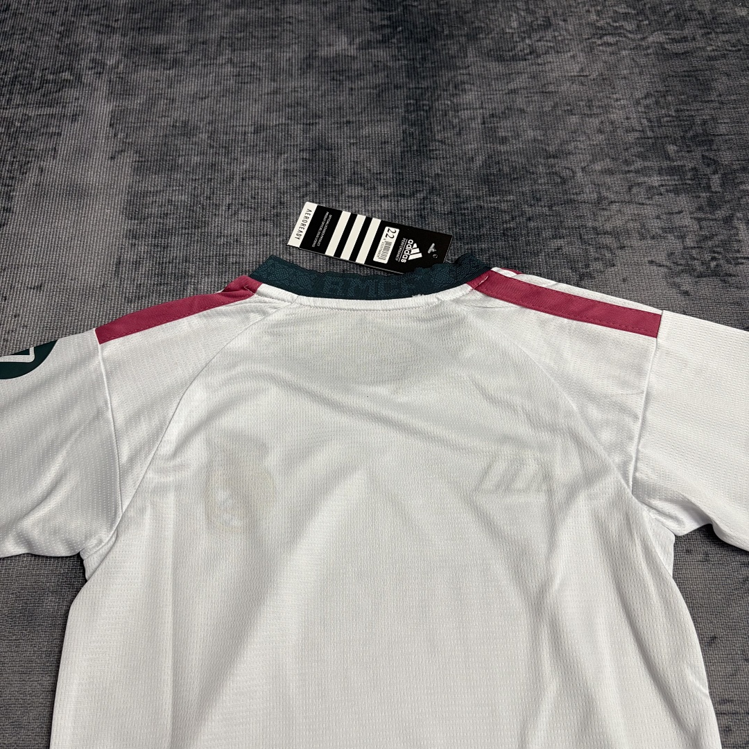 Kids 2026_27 Real Madrid Home Jersey, Sizes 16-28
