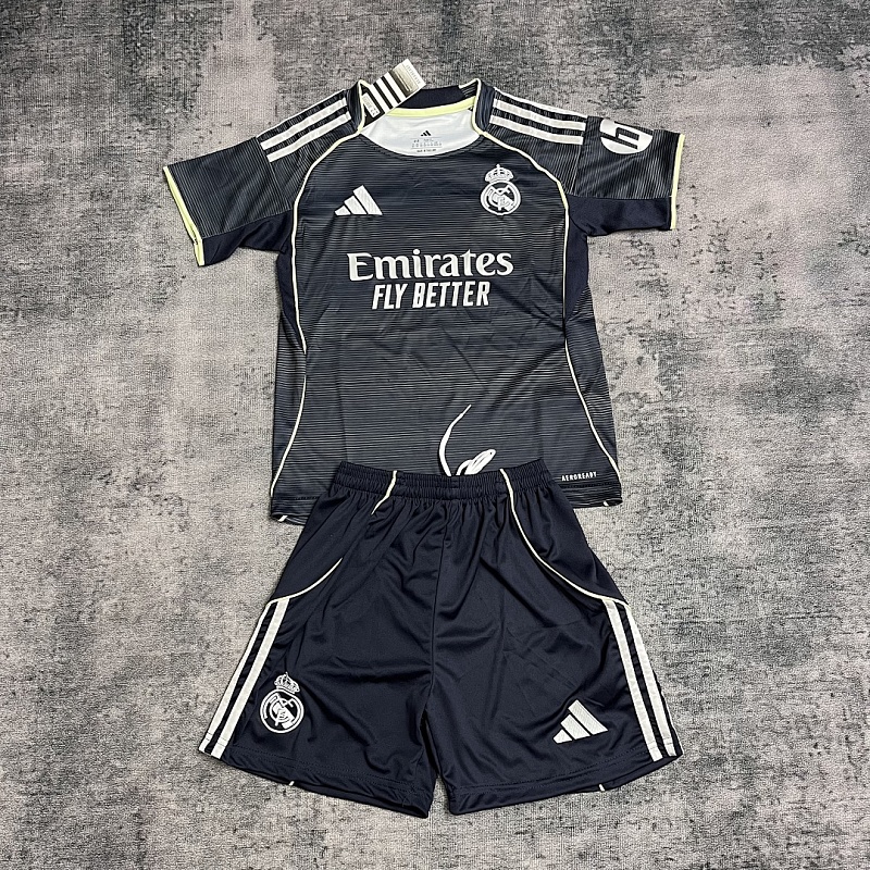 Kids' 2025_26 Real Madrid away jersey size 16-28