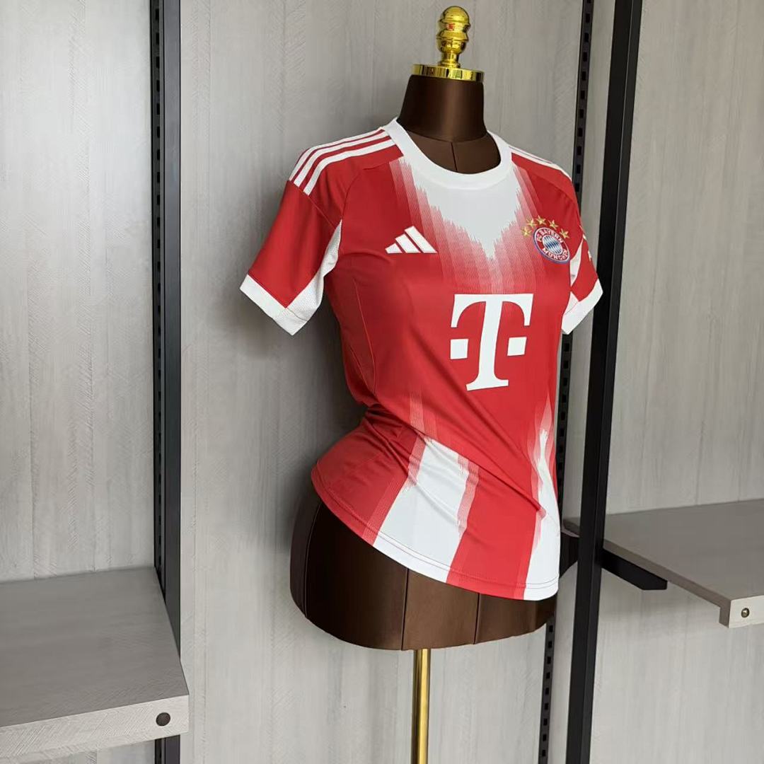 Women's 2025_26 Bayern Munich Home Jersey S-XXL