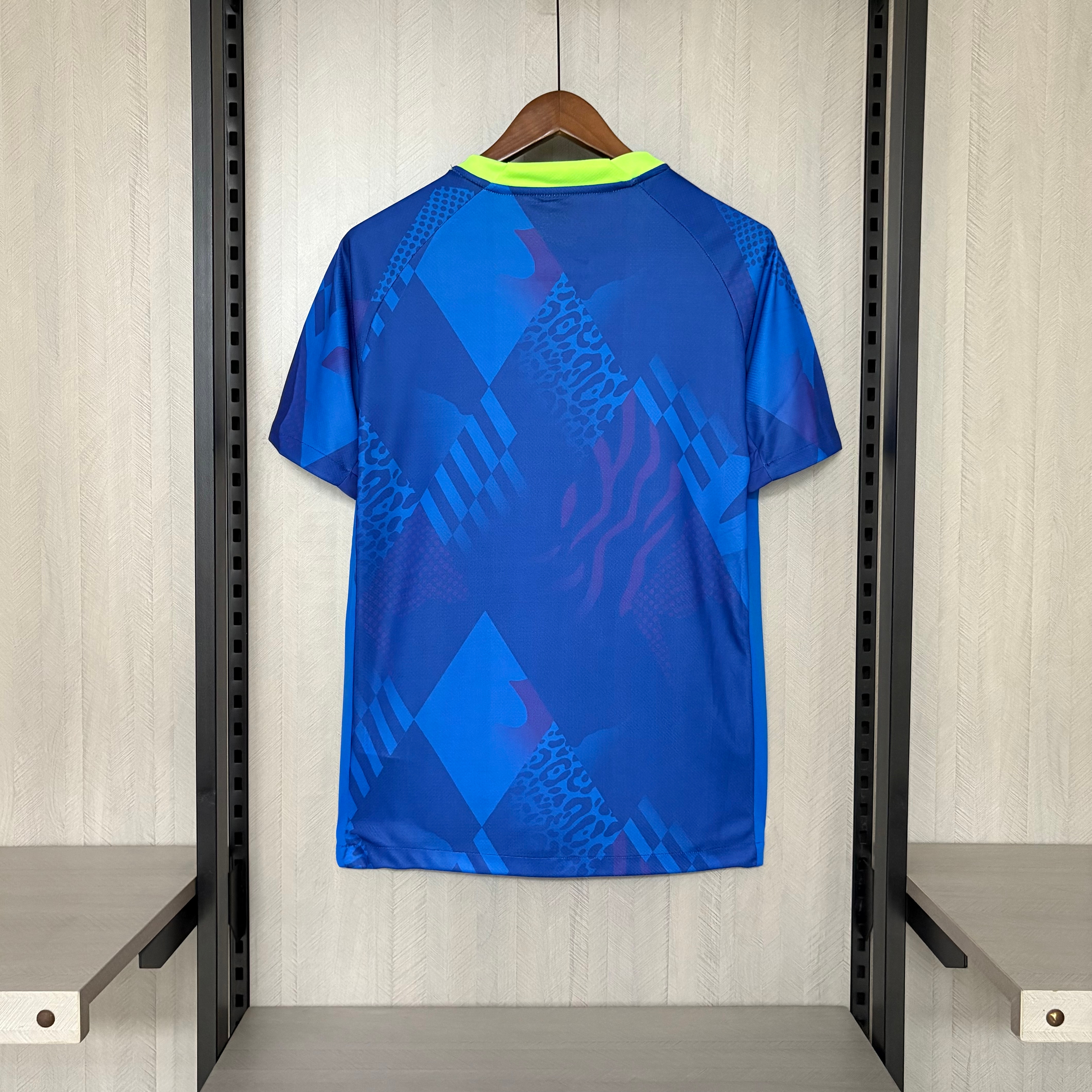 Camiseta de visitante de Brasil para el Mundial de 2026 (versión para aficionados)