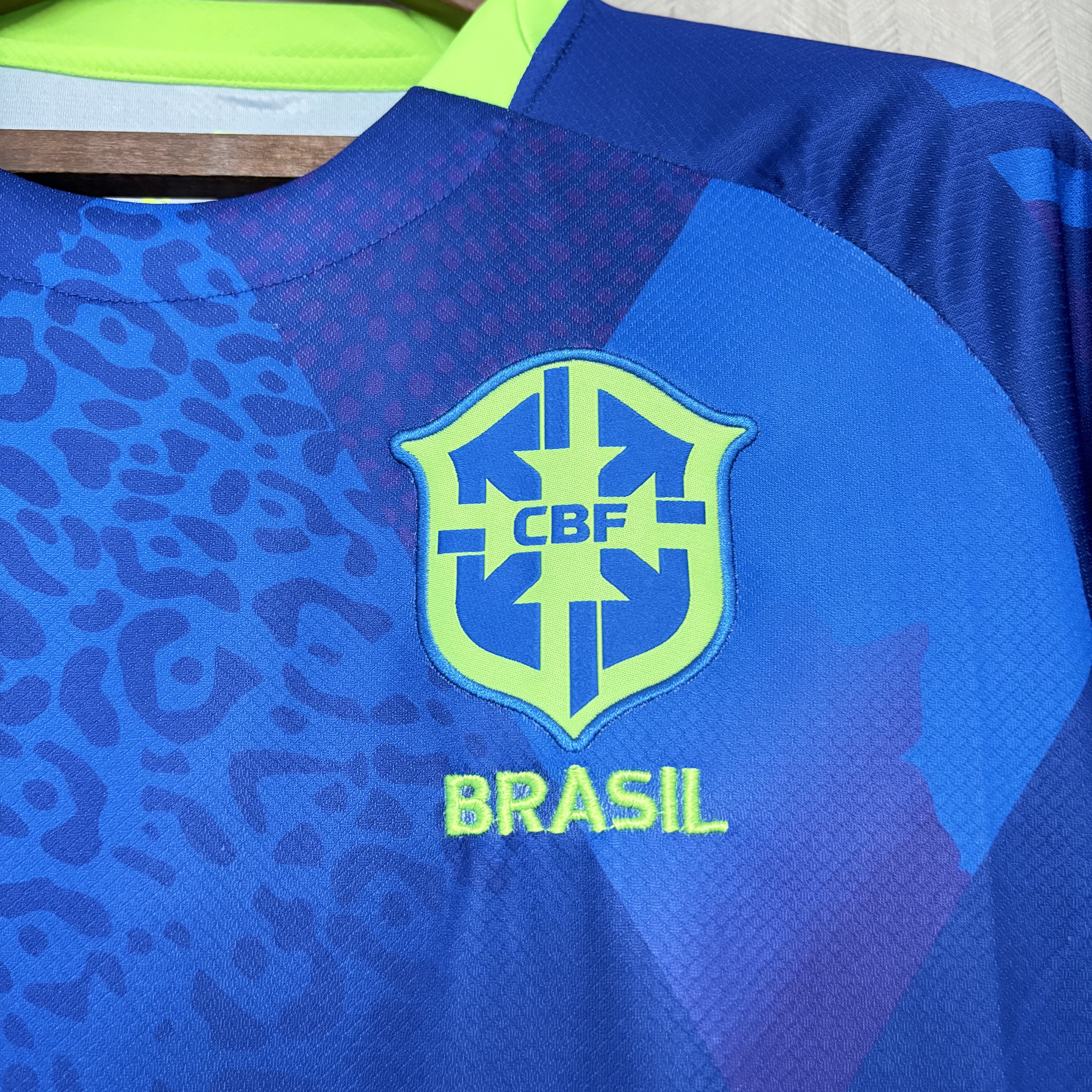 Camiseta de visitante de Brasil para el Mundial de 2026 (versión para aficionados)