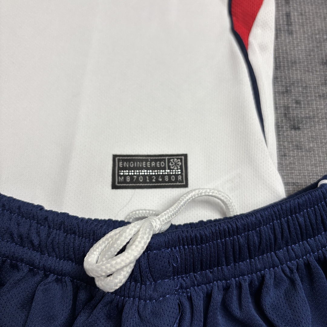 2026 World Cup Kids England home Jersey Childrens Size