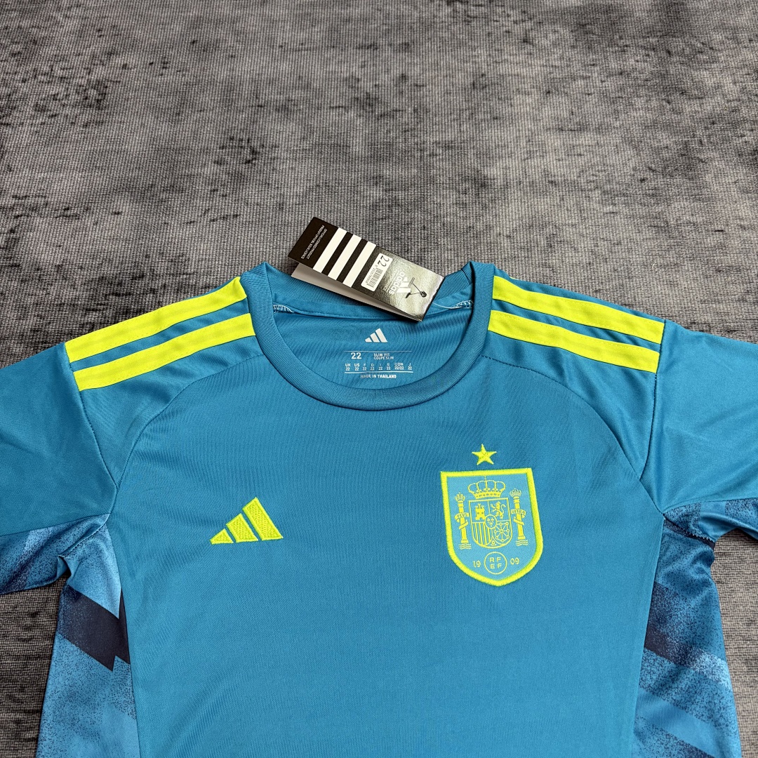 2026 World Cup Kids Spain goalkeeper Jersey Childrens Size