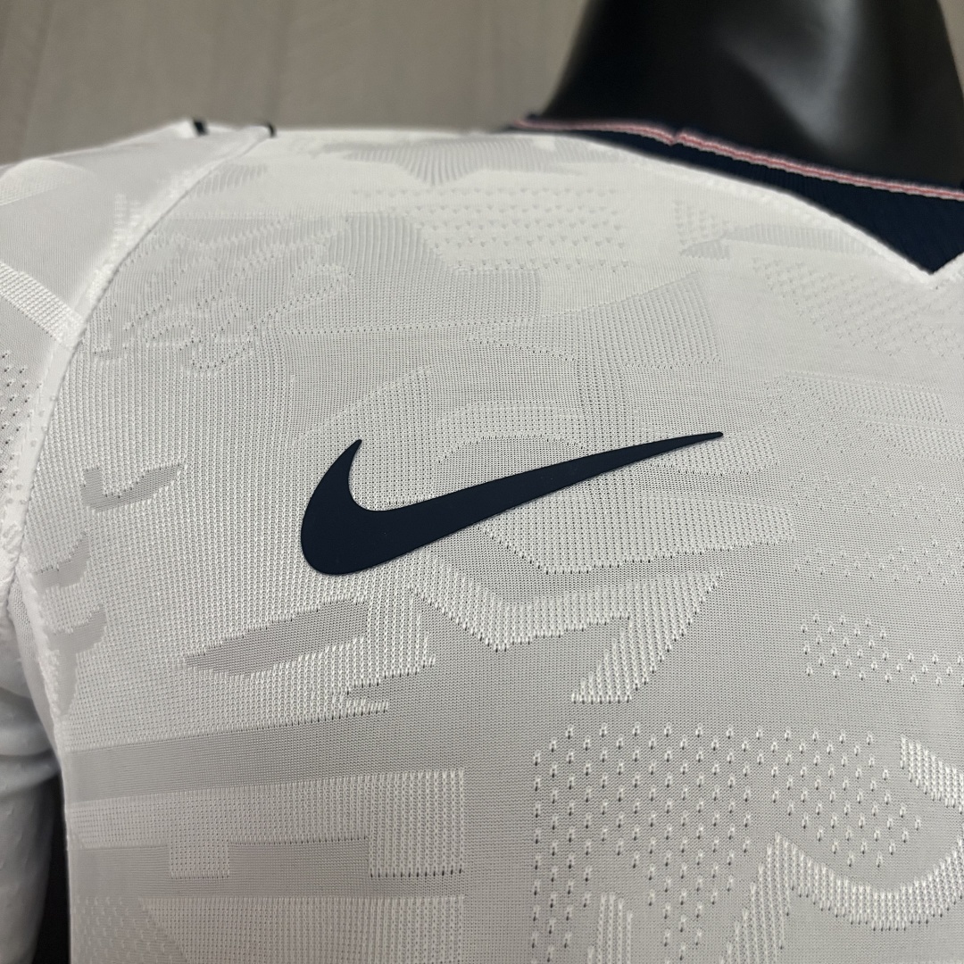 2026 World Cup Player version England home jersey  Mens Size