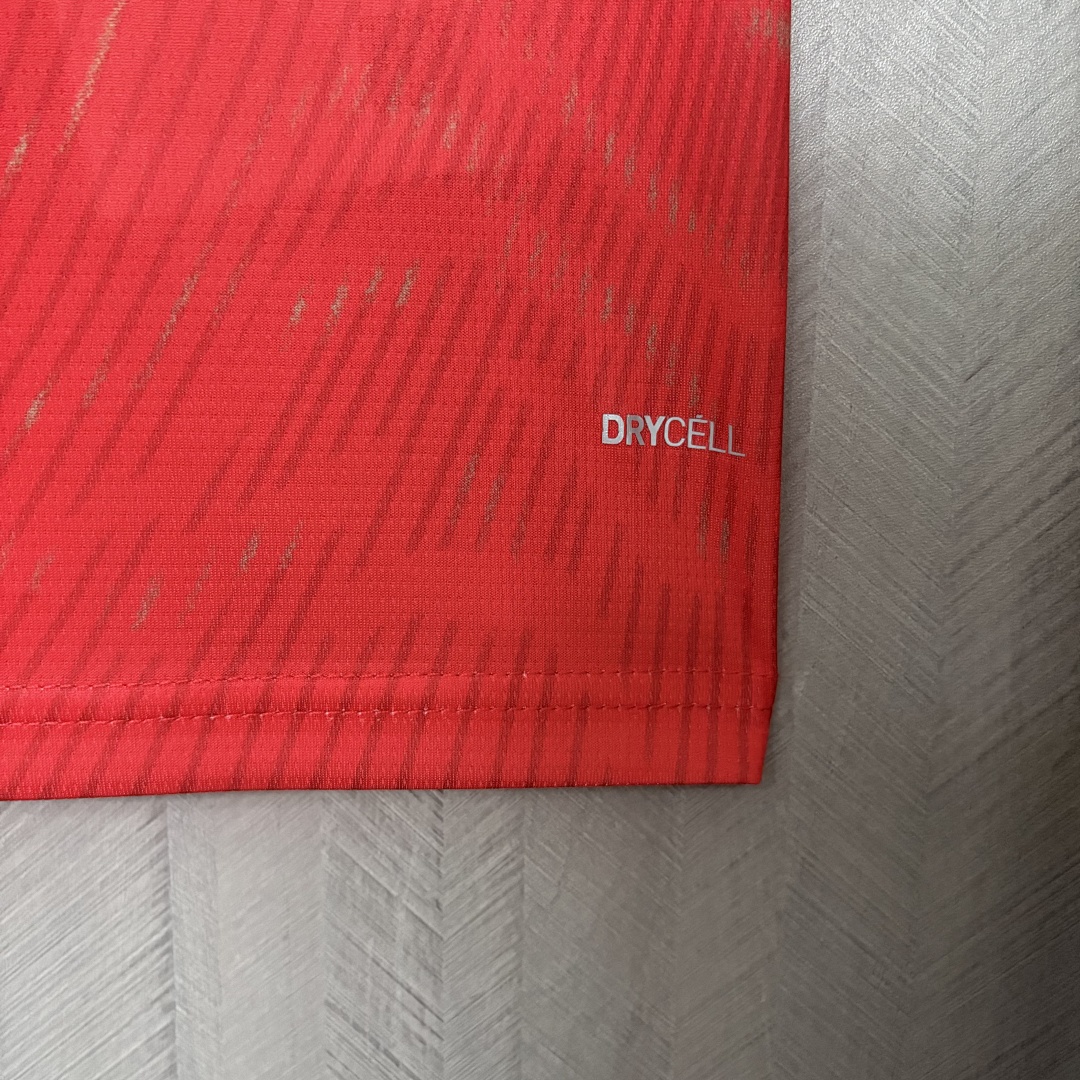 2026 World Cup Switzerland Home Jersey Men's Size