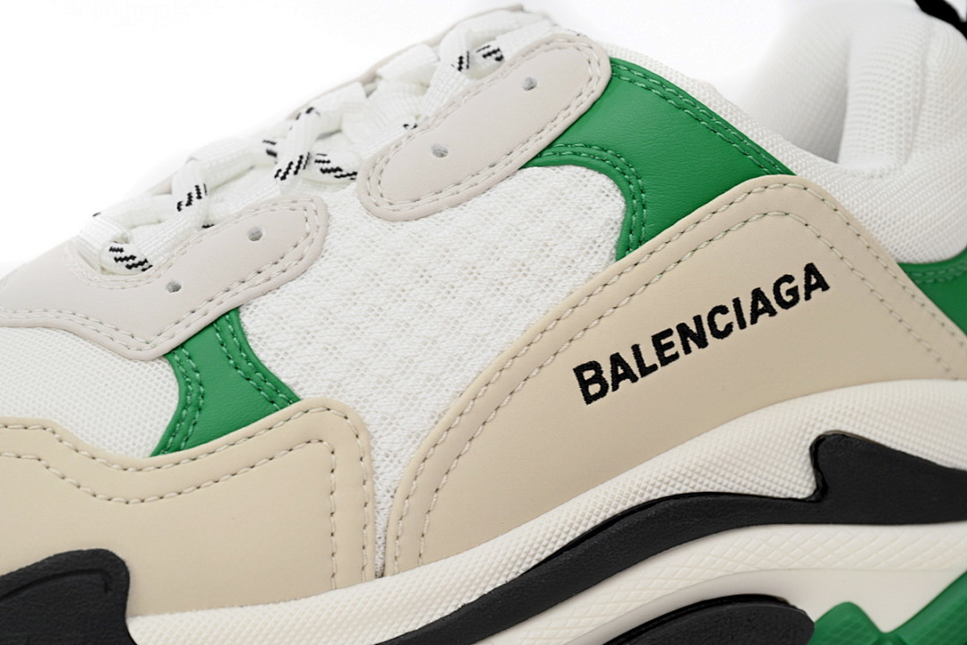  Balenciaga Black And White Green W09O1 9090