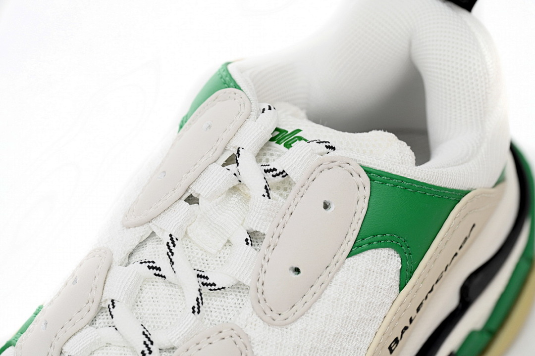  Balenciaga Black And White Green W09O1 9090