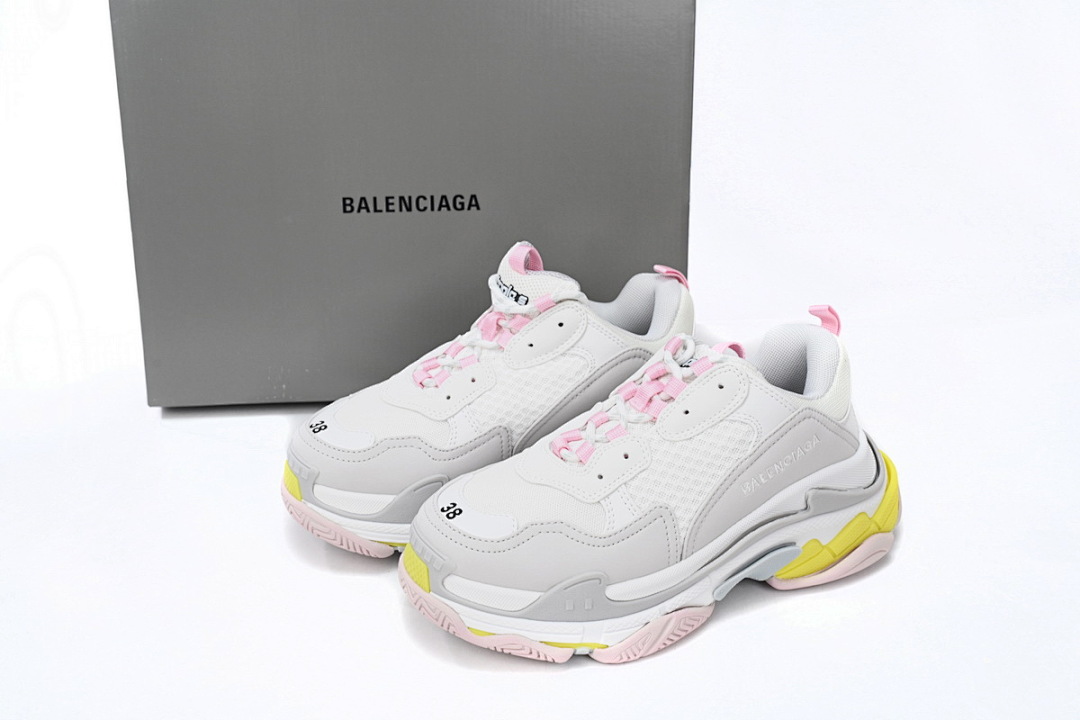  Balenciaga Triple Light Pink W2FW4 7541