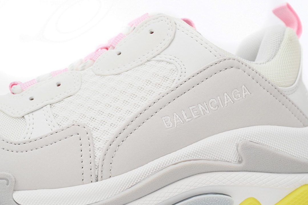  Balenciaga Triple Light Pink W2FW4 7541