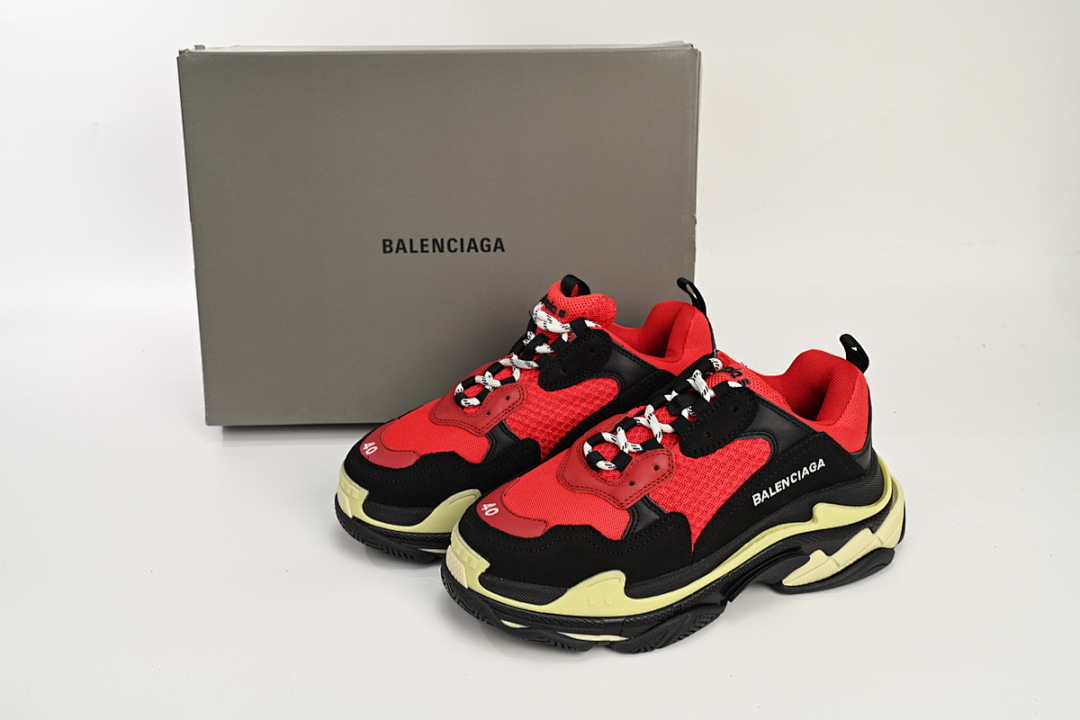  Balenciaga Triple S Noir Rouge Gris W06E1 1006 