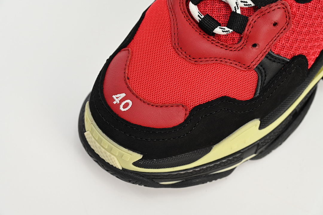  Balenciaga Triple S Noir Rouge Gris W06E1 1006 