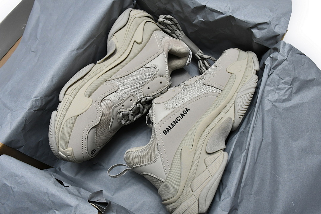  Balenciaga Triple S Rice Ash W2FW1 9700