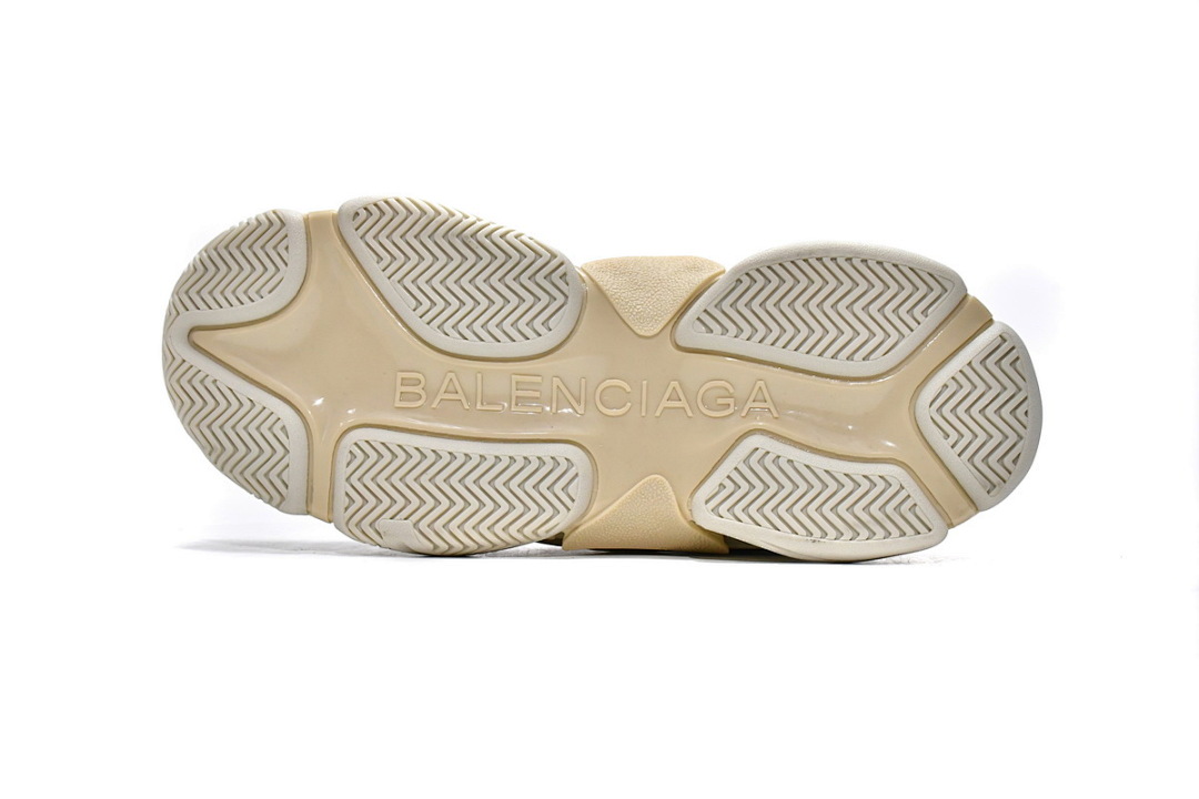  Balenciaga Triple S Blanco W09E1 9000