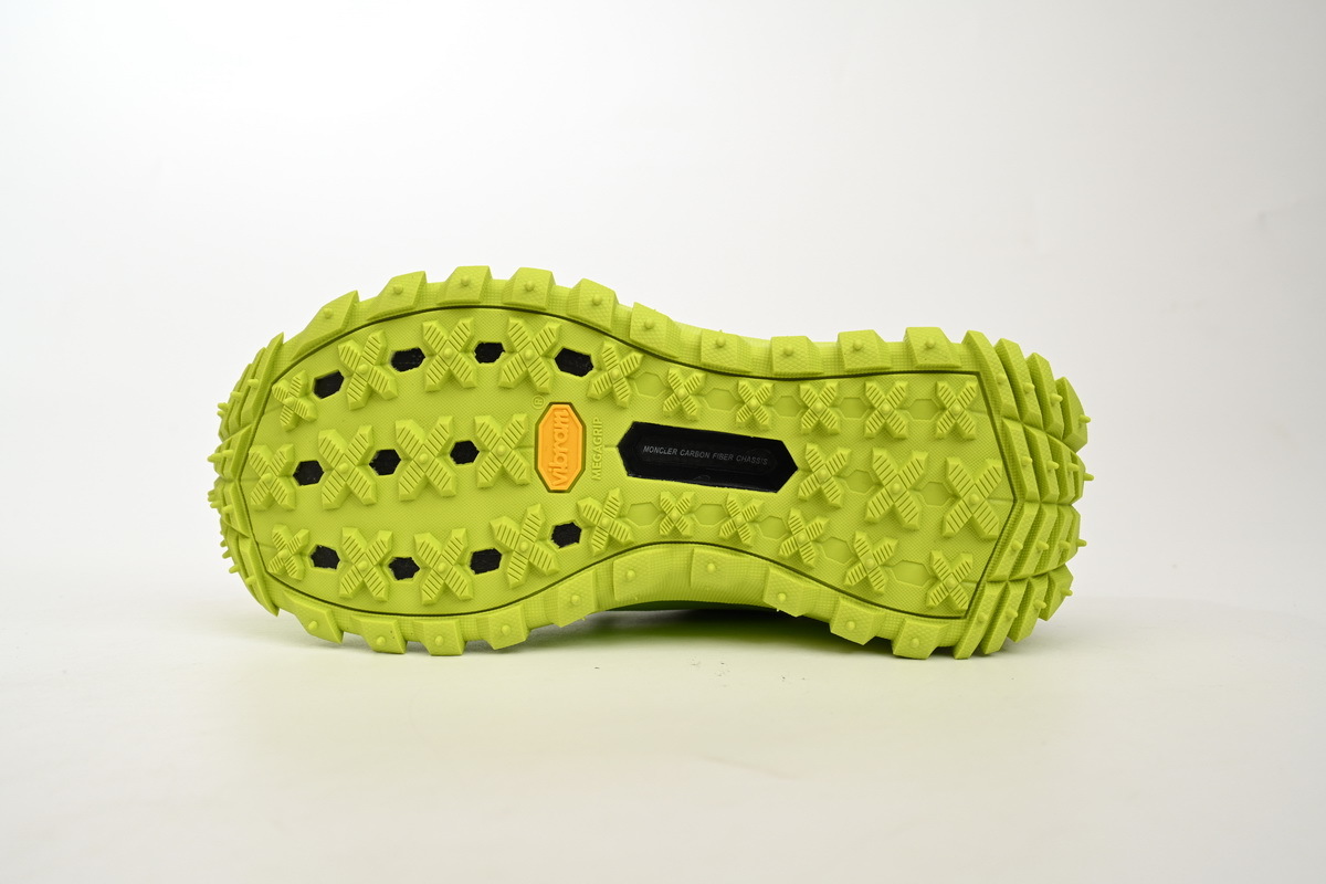  Moncler Trailgrip Fluorescent Green H2098 4M00120 M1614