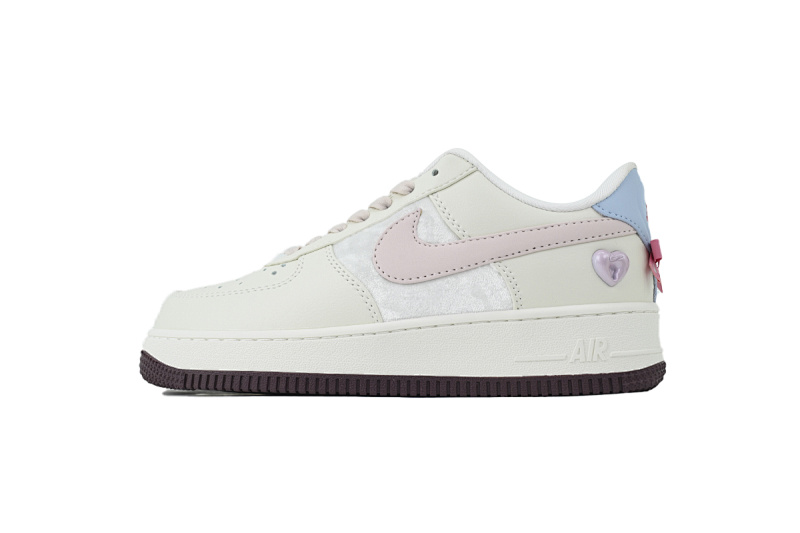  Nike Wmns Air Force 1 IQ4937-161