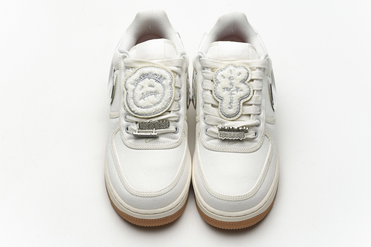  Travis Scott  Nike Air Force 1 AQ4211-101