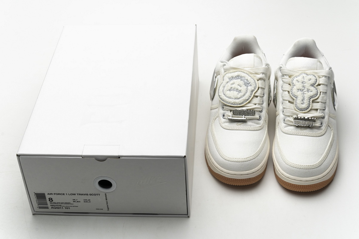  Travis Scott  Nike Air Force 1 AQ4211-101