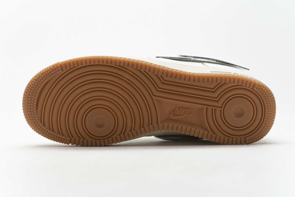  Travis Scott  Nike Air Force 1 AQ4211-101