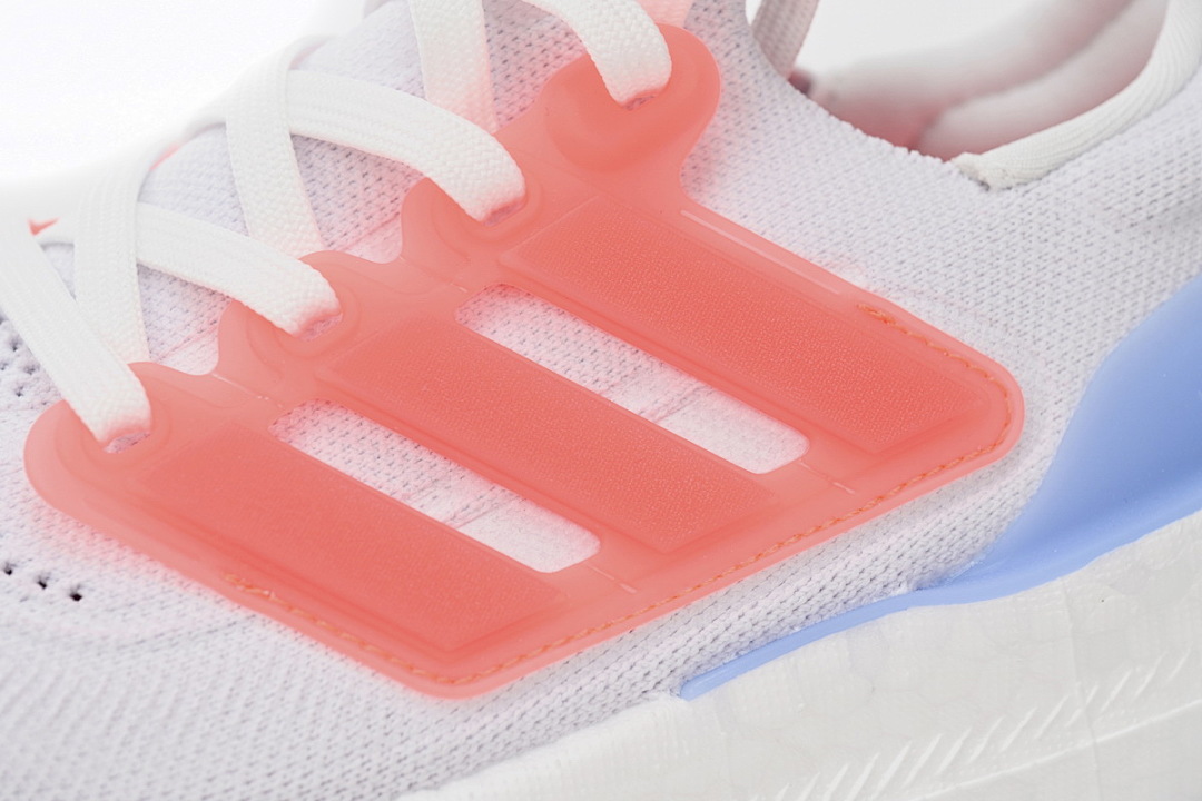 Adidas Ultra Boost 2023 LIGHT Black And White HO6357