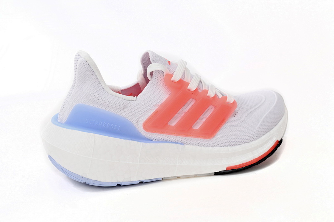 Adidas Ultra Boost 2023 LIGHT Black And White HO6357
