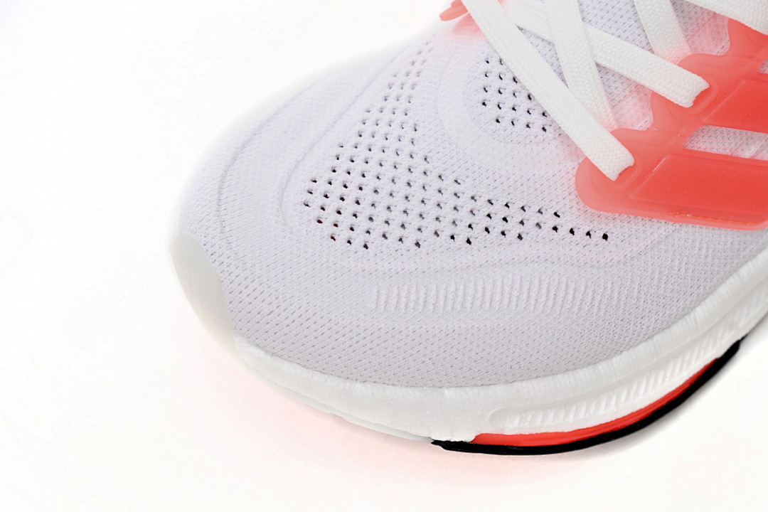 Adidas Ultra Boost 2023 LIGHT Black And White HO6357
