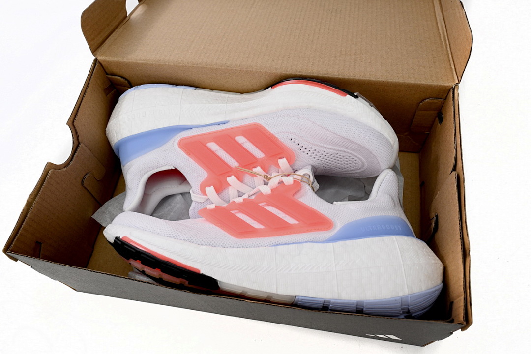 Adidas Ultra Boost 2023 LIGHT Black And White HO6357